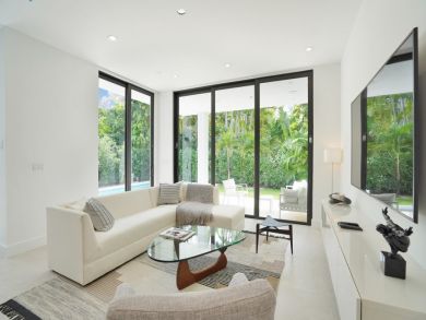 Miami Beach Home 946260