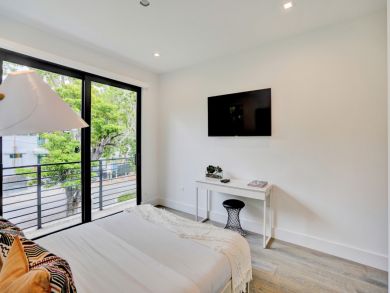 Miami Beach Home 946260