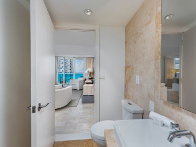 Miami Beach Condo 946263