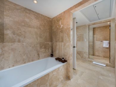 Miami Beach Condo 946263