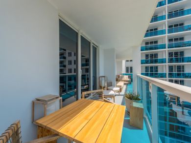 Miami Beach Condo 946263