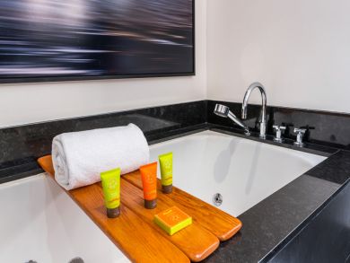 Miami Beach Condo 946266 Miami Beach Condo 946266