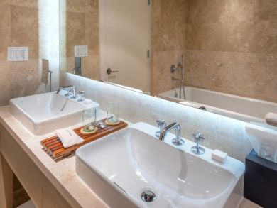 Miami Beach Condo 946267