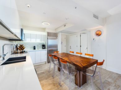 Miami Beach Condo 946272