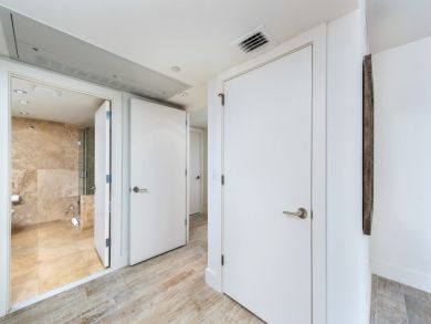 Miami Beach Condo 946272