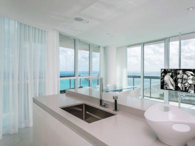 Miami Beach Condo 946273