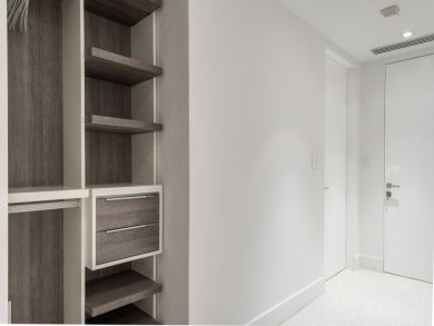 Miami Beach Condo 946273