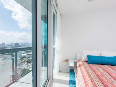 Miami Beach Condo 946273