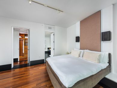 Miami Beach Condo 946276