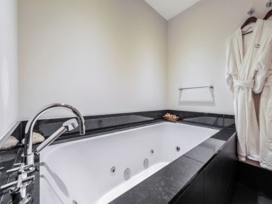 Miami Beach Condo 946277