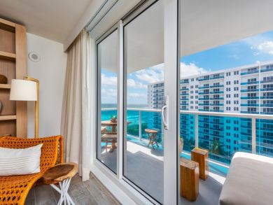 Miami Beach Condo 946280