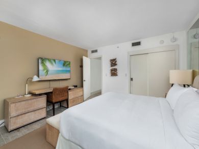 Miami Beach Condo 946280