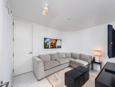 Miami Beach Condo 946282