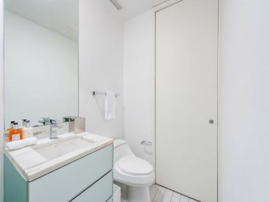 Miami Beach Condo 946282