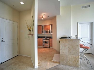 Miami Beach Condo 946283