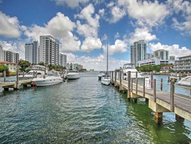 Miami Beach Condo 946283