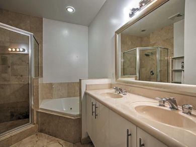 Miami Beach Condo 946283