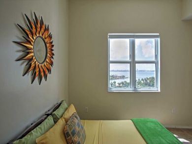 Miami Beach Condo 946283