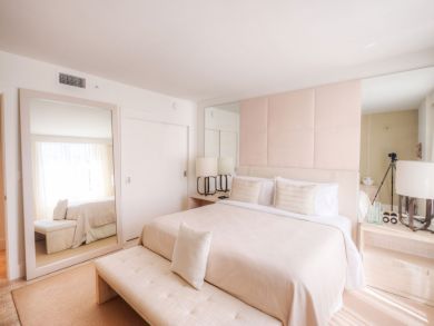 Miami Beach Condo 946289