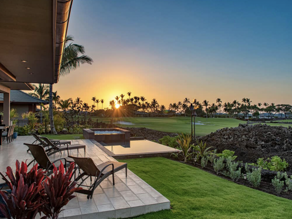 Fabulous Modern 4 Bedroom Home with Private Pool