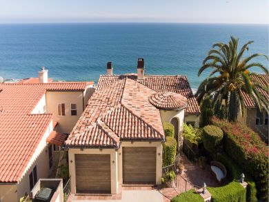 Malibu Oceanfront Three Bedroom Luxury Rental Home
