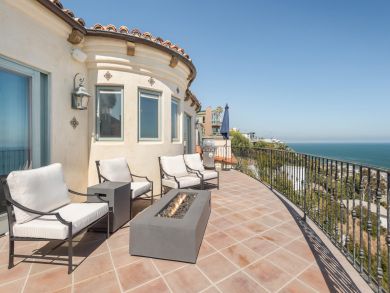 Malibu Oceanfront Three Bedroom Luxury Rental Home