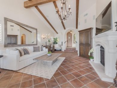 Malibu Oceanfront Three Bedroom Luxury Rental Home