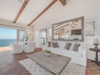 Malibu Oceanfront Three Bedroom Luxury Rental Home