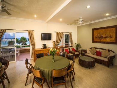 10 Bedroom Playa Del Carmen Vacation Home Plus Guest House