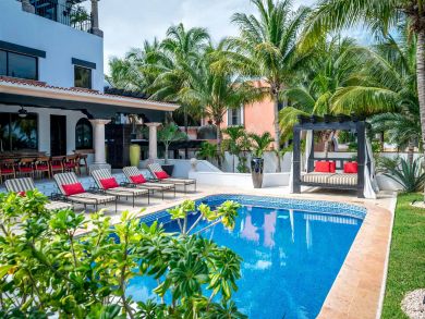 6 Bedroom Cancun Vacation Home Sleeps 12 Guests