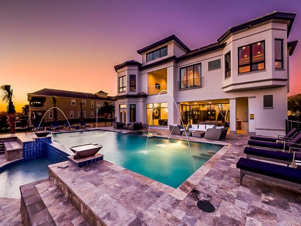 Orlando Elegant Vacation Rental Sleeps 30 Guests