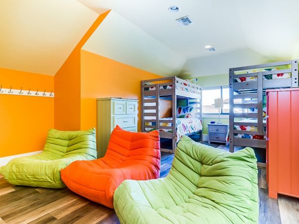 Orlando Elegant Vacation Rental Sleeps 30 Guests