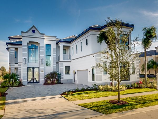 Orlando Elegant Vacation Rental Sleeps 30 Guests