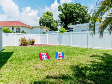 St. Petes Family Friendly Pool Home - Close to Beaches St. Petes Family Friendly Pool Home - Close to Beaches