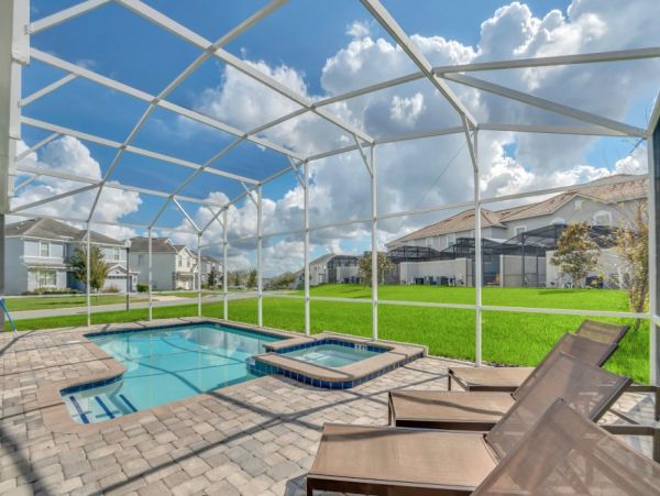 Orlando Luxury Vacation Home Rental Disney Area Villa with Private Pool