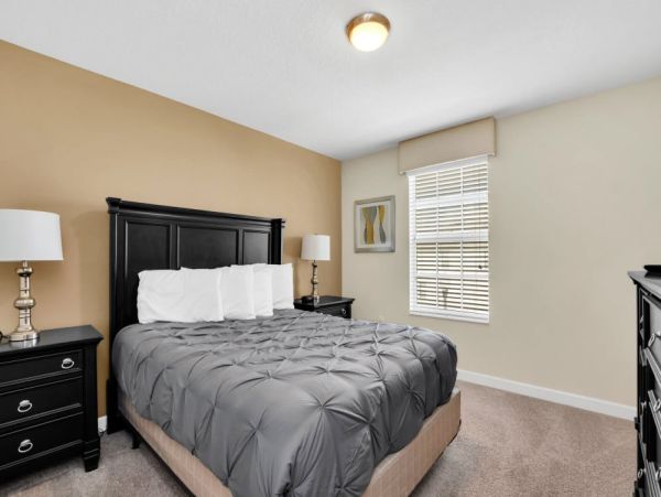 Orlando Luxury Vacation Home Rental Disney Area Villa with Private Pool