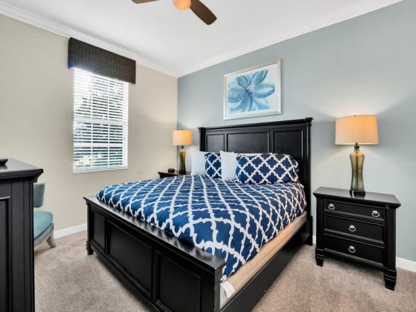 Orlando Luxury Vacation Home Rental Disney Area Villa with Private Pool