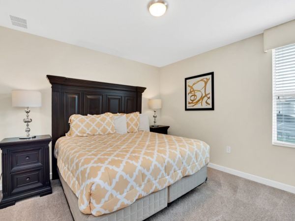 Orlando Luxury Vacation Home Rental Disney Area Villa with Private Pool