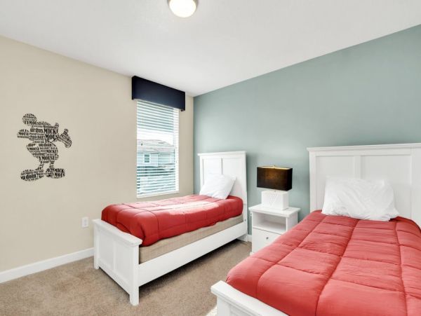 Orlando Luxury Vacation Home Rental Disney Area Villa with Private Pool