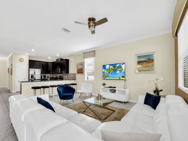 Orlando Luxury Vacation Home Rental Disney Area Villa with Private Pool