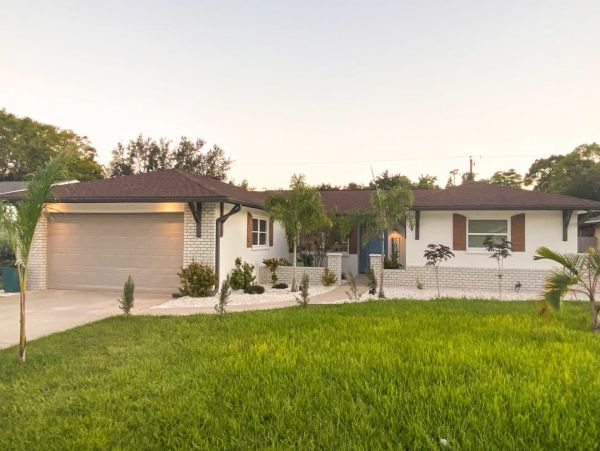 Luxury Venice Vacation Pool Home 3 Bedrooms Sleeps 6 Guests