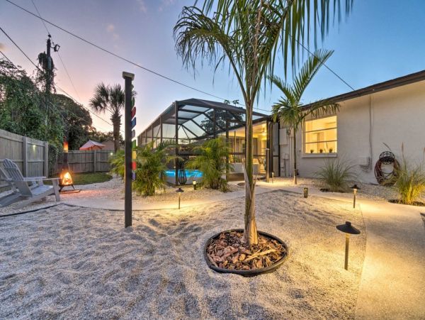 Luxury Venice Vacation Pool Home 3 Bedrooms Sleeps 6 Guests