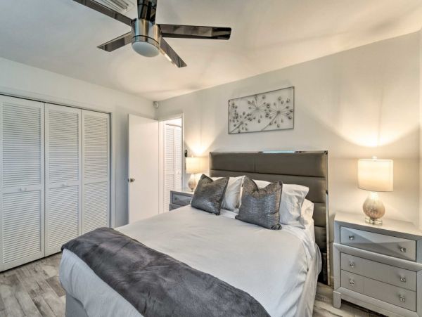 Luxury Venice Vacation Pool Home 3 Bedrooms Sleeps 6 Guests