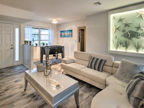 Luxury Venice Vacation Pool Home 3 Bedrooms Sleeps 6 Guests