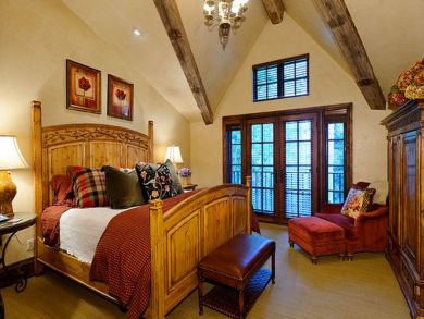 Beautiful Custom Built Home with Direct Ski Access Beautiful Custom Built Home with Direct Ski Access
