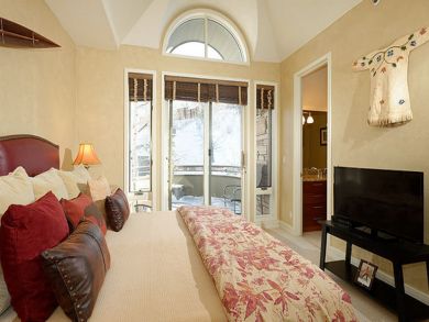 Beautifully Located Snowmass Townhome Beautifully Located Snowmass Townhome