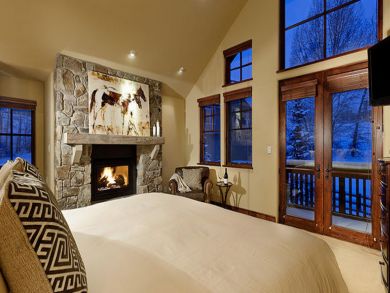 Premier Club Rental with Exclusive Amenities