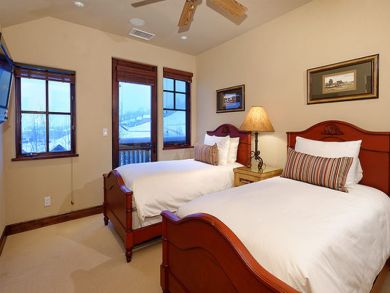 Premier Club Rental with Exclusive Amenities