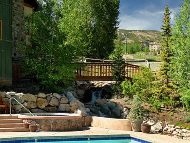 Premier Club Rental with Exclusive Amenities