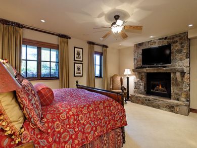 Private Townhome with Great Amenities Private Townhome with Great Amenities